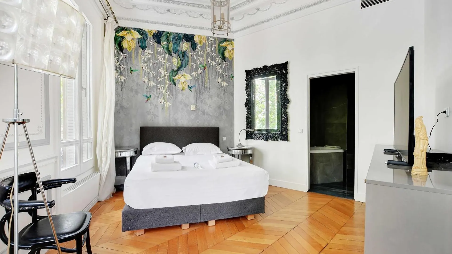 Magnificent Appt - 2bd For 4p - Close Champs-elysees & Pont De L'alma *
